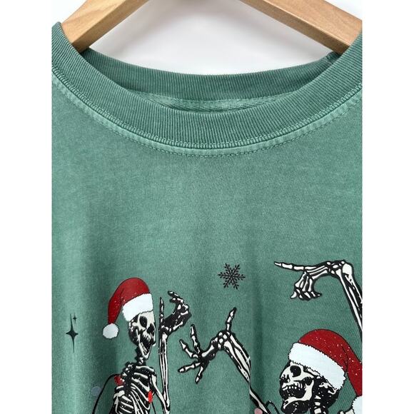 Comfort Colors Jordanna Adams Long Sleeve T Shirt Dancing Santa Skeletons Medium - Picture 4 of 10